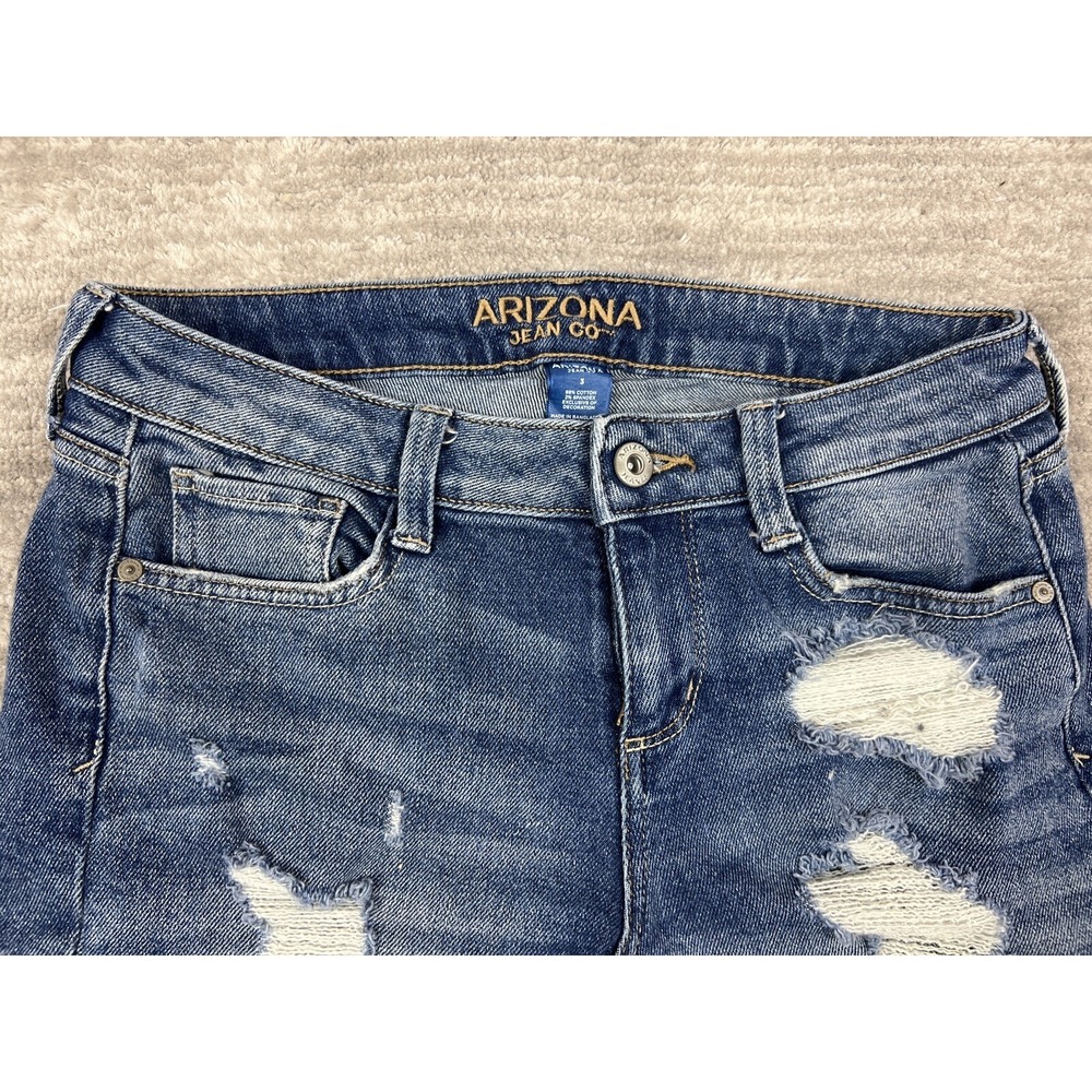 AriZona Juniors Shorts Size 3 Blue Distressed Ripped Cuffed Boyfriend - Picture 2 of 12